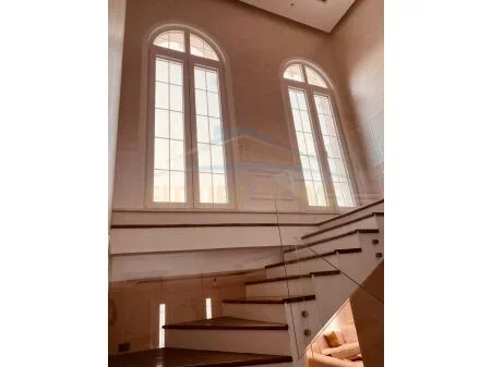 Durres, shitet Vile 3+1+Aneks+Ballkon Kati 0, 2.500 m² 750.000 € (Prane Muzeumit,Durres)