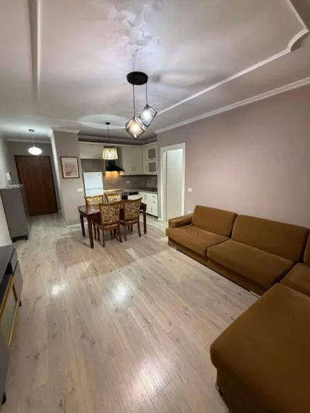 Tirane, shitet apartament 2+1+Aneks+Ballkon , 89 m² 140.000 € (yzberisht)