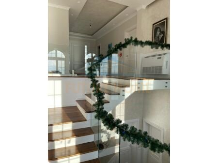 Durres, shitet Vile 3+1+Aneks+Ballkon Kati 0, 2.500 m² 750.000 € (Prane Muzeumit,Durres)