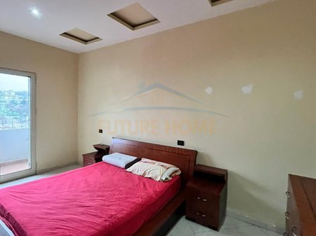 Durres, shitet apartament 2+1 Kati 5, 103 m² 135.000 € (Muzeumi i Deshmoreve,Durres)