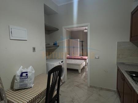 Durres, jepet me qera garsonier 1+1 Kati 2, 44 m² 220 € (Galaktiku,Durres)