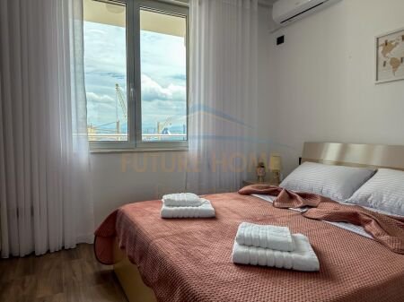 Durres, jepet me qera apartament 2+1+Ballkon Kati 5, 90 m² 1.000 € (Vollga,Durres)