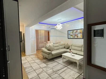 Durres, shitet apartament 2+1 Kati 3, 74 m² 120.000 € (Prane Markates,Durres)