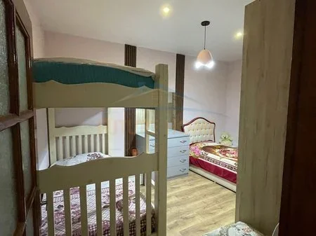 Durres, shitet apartament 2+1 Kati 3, 74 m² 120.000 € (Prane Markates,Durres)