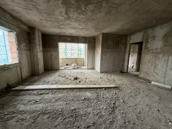 Tirane, shitet apartament 3+1+Aneks+Ballkon Kati 3, 160 m² 277.000 € 