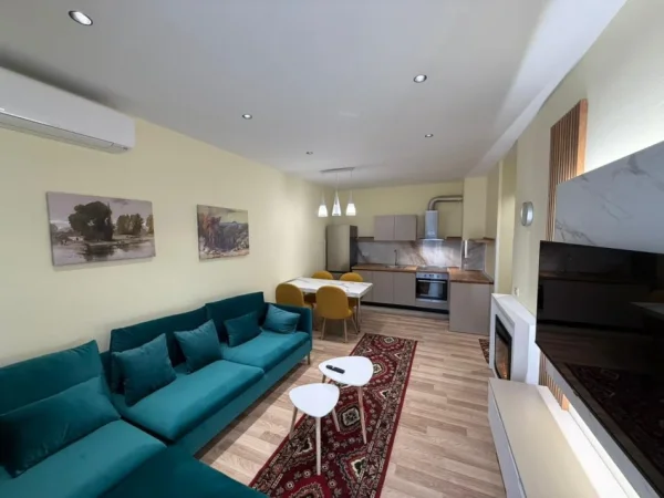 Tirane, jepet me qera apartament 2+1+Aneks+Ballkon , 1.200 € (rruga e durresit)