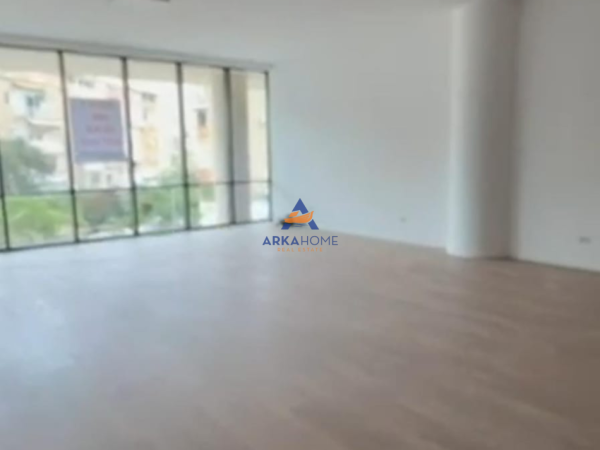 Tirane, shitet ambjent biznesi Kati 1, 127 m² 508.000 € 