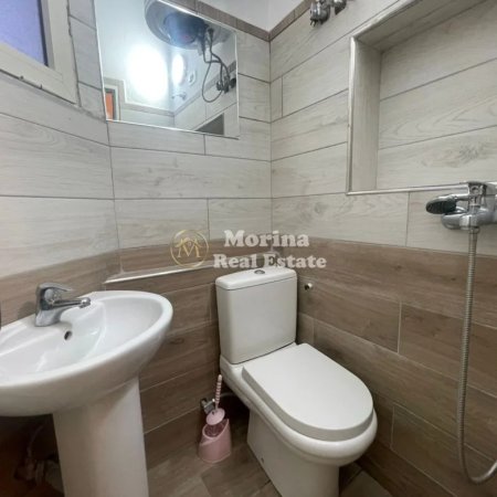 Tirane, jepet me qera garsonier Kati 2, 35 m² 340 € (Rruga 5 Maji)