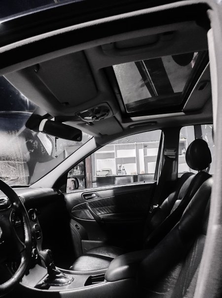 Lushnje, shes makine Mercedez Benzin+Gaz, blu e errët automatik Kondicioner 3.500 €