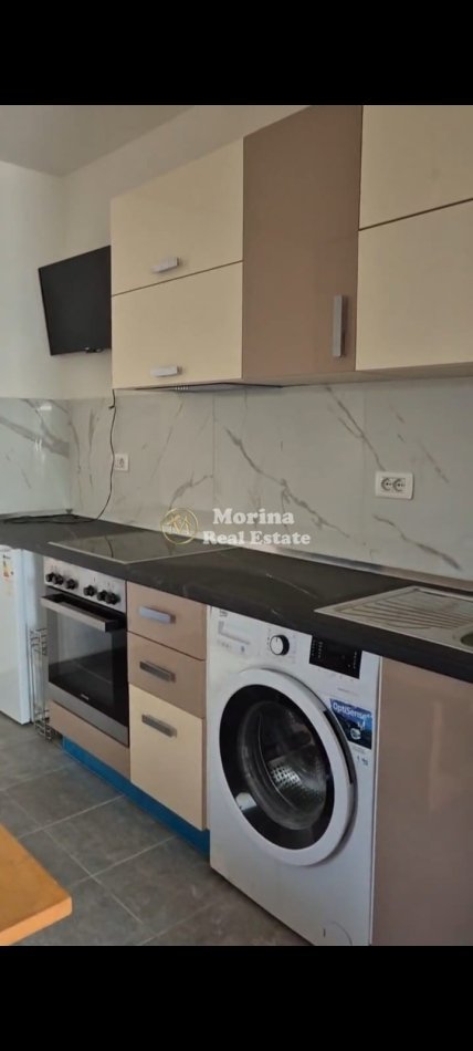 Tirane, jepet me qera garsonier Kati 1, 30 m² 200 € (Porcelan)