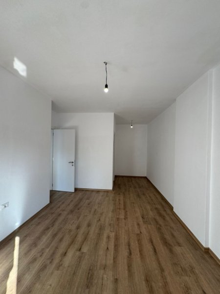 OKAZION  SHITET APARTAMENT 2+1 PALLATI I BRIGADAVE    182.000 €