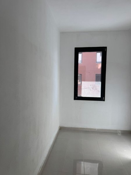 OKAZION  SHITET APARTAMENT 2+1 PALLATI I BRIGADAVE    182.000 €