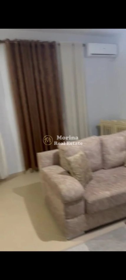 Tirane, jepet me qera apartament 2+1 Kati 2, 100 m² 500 € (Spitali Amerikan 2)