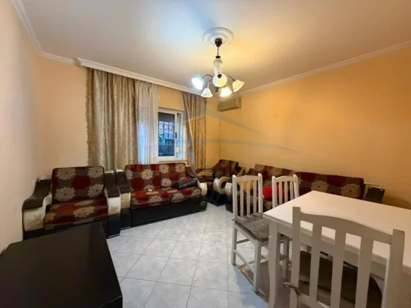 Tirane, shitet apartament 2+1+Ballkon Kati 1, 73 m² 125.000 € 
