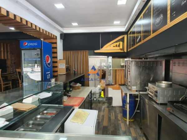 Tirane, shitet ambjent biznesi Kati 0, 14 m² 230.000 € 