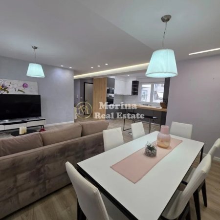 Tirane, jepet me qera apartament 2+1 Kati 2, 130 m² 1.300 € (TEG – Tirana East Gate / Sunrise Residence)