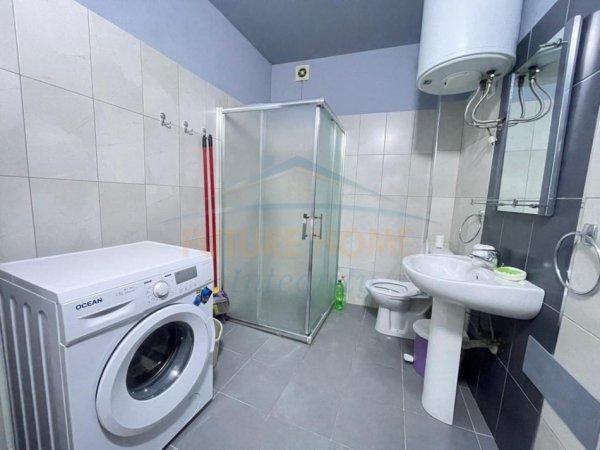 Tirane, jepet me qera apartament 1+1 Kati 6, 45 m² 415 € 