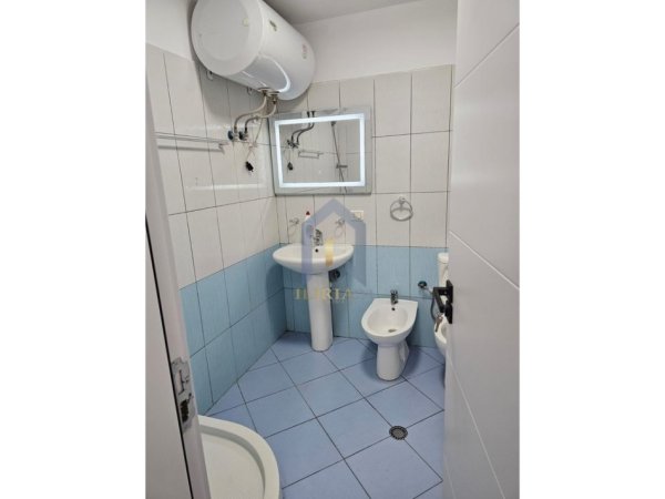 Tirane, shitet apartament 1+1+Ballkon Kati 4, 55 m² 95.000 € (Apartament 1+1 për shitje në “Yzberisht")