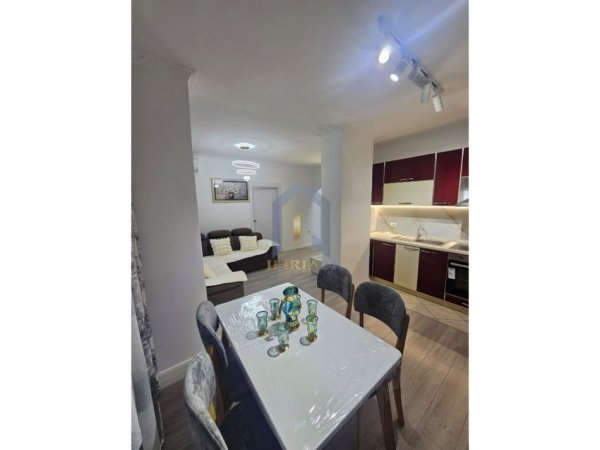 Tirane, shitet apartament 1+1+Ballkon Kati 4, 55 m² 95.000 € (Apartament 1+1 për shitje në “Yzberisht")