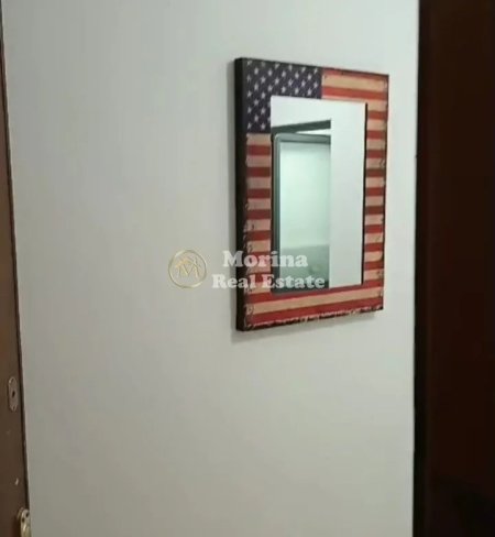 Tirane, jepet me qera apartament 2+1 Kati 2, 75 m² 400 € (Rruga 5 Maji)