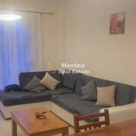 Tirane, jepet me qera apartament 1+1 Kati 2, 80 m² 700 € (Rruga Elbasanit)