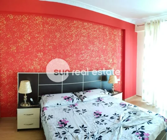 Shkoder, jepet me qera apartament 2+1+Ballkon Kati 4, 108 m² 450 € (QENDER)