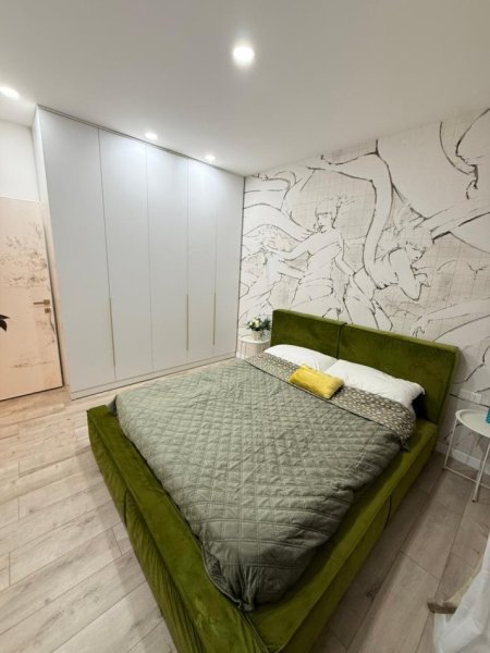 Tirane, shitet apartament 2+1 Kati 3, 240.000 € 