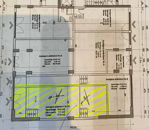 Tirane, jepet me qera ambjent biznesi Kati 0, 77 m² 500 € (hoxha tahsim)