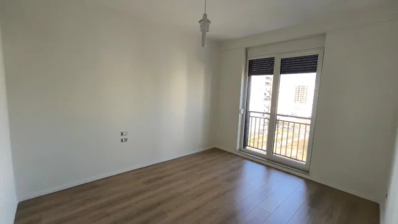 Tirane, jepet me qera apartament 2+1 Kati 7, 100 m² 650 € (Fusha Aviacionit)