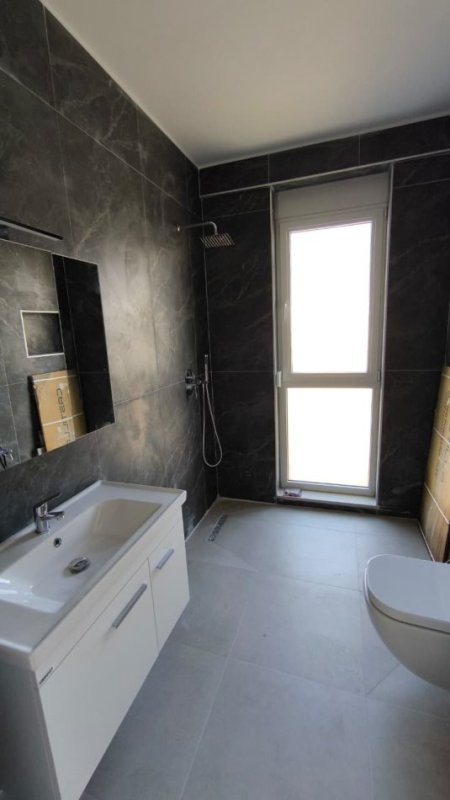 Tirane, jepet me qera apartament 2+1 Kati 7, 100 m² 650 € (Fusha Aviacionit)