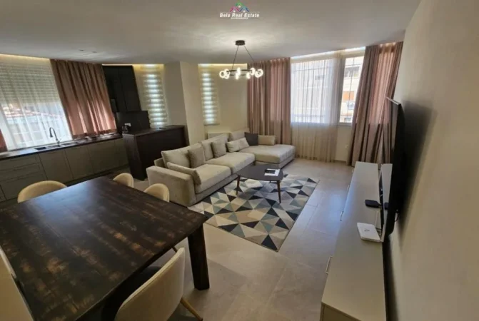 Tirane, jepet me qera 2+1+Ballkon Kati 3, 110 m² 1.300 € (Rruga e Kavajes)