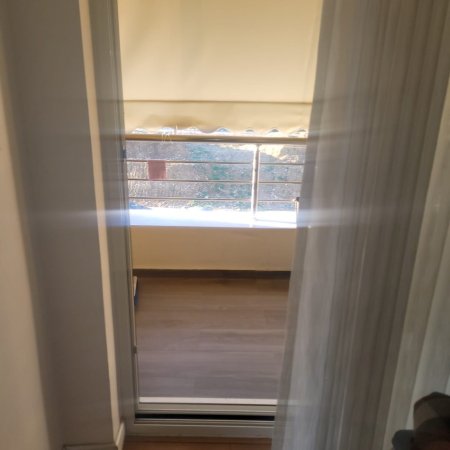 Tirane, shitet apartament 3+1 Kati 3, 182 m² (Fusha e Avicjonit. Rruga e Dafinave)