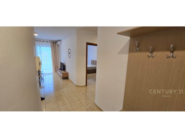 Tirane, jepet me qera apartament 1+1 Kati 6, 83 m² 500 € 