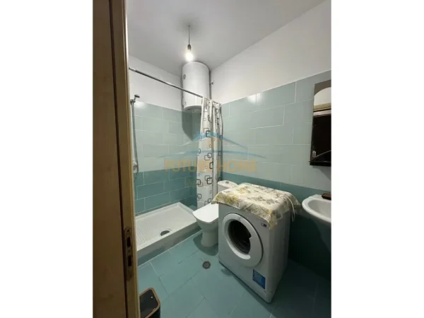 Tirane, jepet me qera apartament 1+1 Kati 6, 60 m² 500 € 