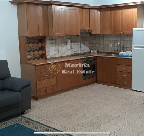 Tirane, jepet me qera apartament 1+1 Kati 3, 70 m² 600 € (Qender)