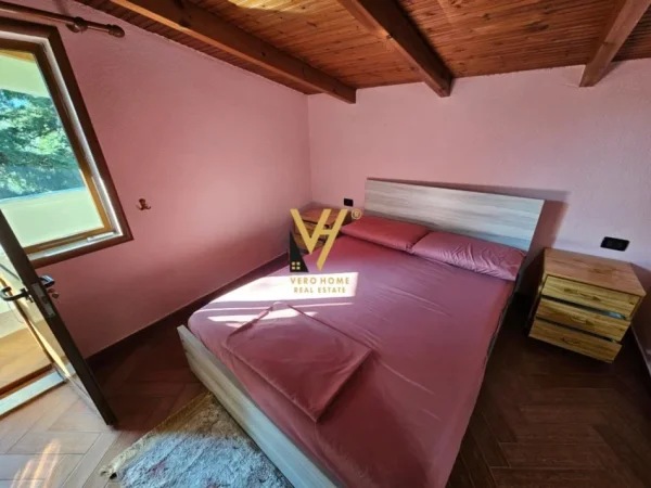 Tirane, jepet me qera apartament 3+1+Ballkon Kati 3, 110 m² 800 € (VILAT GJERMANE)