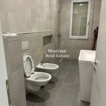 Tirane, shitet apartament 2+1 Kati 1, 151 m² 150.000 € (Fresku)