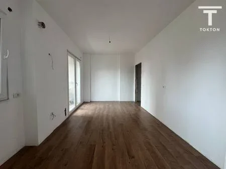 Tirane, shitet apartament 3+1 , 136 m² 339.000 € (Rr.QEMAL.STAFA)