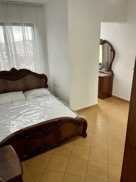 Tirane, jap me qera apartament 2+1+Ballkon Kati 7, 85 m² 55.000 € (Rruga Gjergj Legisi)