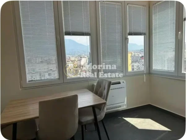 Tirane, jepet me qera apartament 1+1 Kati 11, 70 m² 800 € (Pazari i Ri)