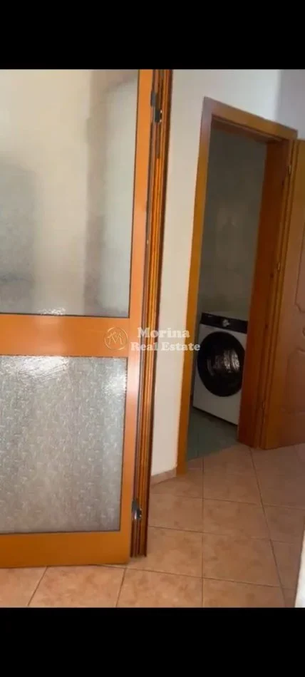 Tirane, jepet me qera apartament 2+1 Kati 7, 80 m² 500 € (Rruga 5 Maji)