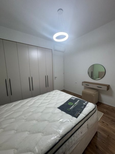 Shqiperi, jepet me qera apartament 1+1+Ballkon Kati 3, 82 m² 800 € (Kompleksi Delijorgji)