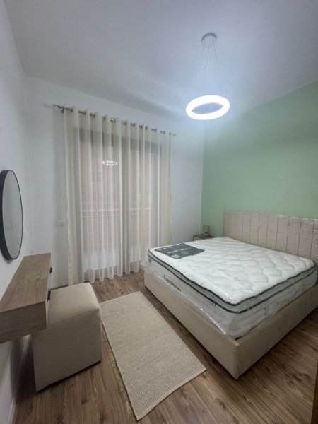 Shqiperi, jepet me qera apartament 1+1+Ballkon Kati 3, 82 m² 800 € (Kompleksi Delijorgji)