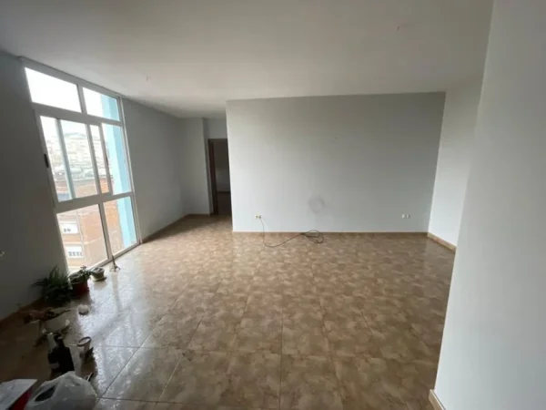 Tirane, jepet me qera apartament (Per Zyra)  2+1+Ballkon Kati 5, 78 m² 670 € (Ish Ekspozita)