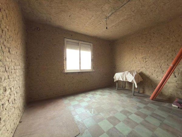 Tirane, shitet apartament 1+1+Ballkon Kati 4, 64 m² 110.000 € (Rruga Bardhyl)