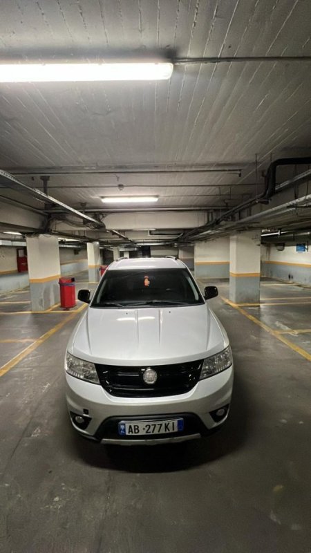 Berat, shes makine Fiat freemont Nafte, gri metalizato manuale Kondicioner 350.000 km 4.000 €