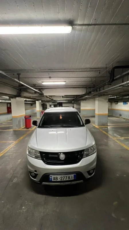 Berat, shes makine Fiat freemont Nafte, gri metalizato manuale Kondicioner 350.000 km 4.000 €