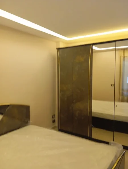 🏠 JEPET ME QERA APARTAMENTI 1+1 TEK RRUGA E ELBASANIT , SUPER VENDODHJE 500 €