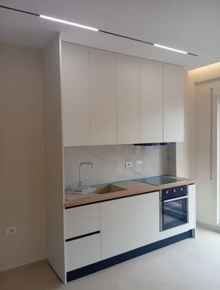 🏠 Jepet me Qera Garsoniere në 5 Maji, pas Concordit 300 €