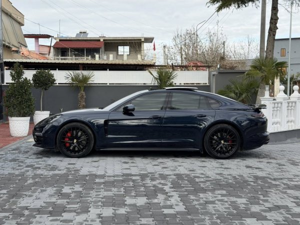 Fier, shes makine PORSCHE PANAMERA GTS-4.0 BENZIN-2019-SUPER FULL OPTIONS Benzin, blu e errët automatik Kondicioner 110.000 km